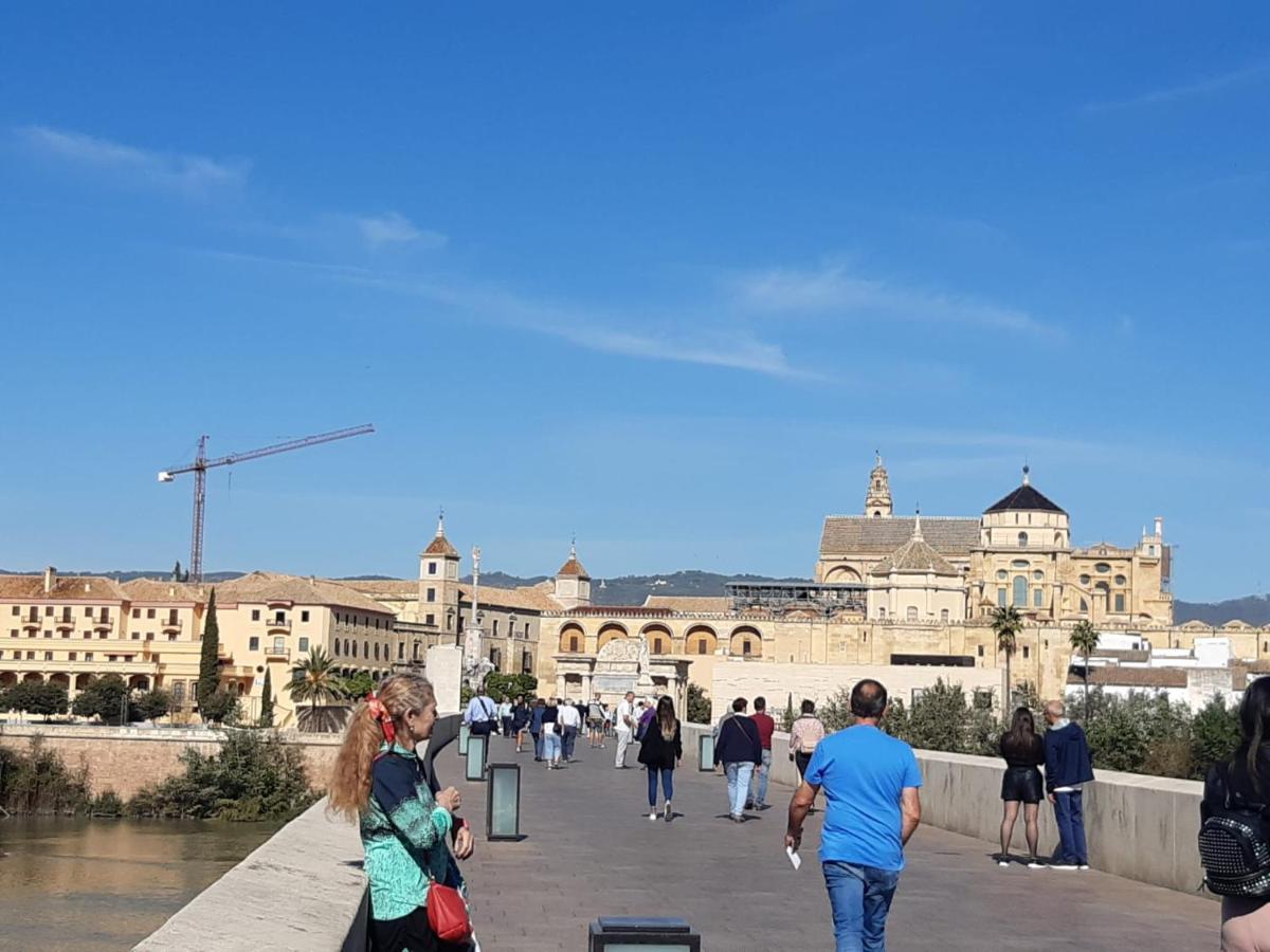 Loft La Calahorra Con Posibilidad De Aparcamiento Pregunta Por El Pack Mas Amor กอร์โดบา ภายนอก รูปภาพ