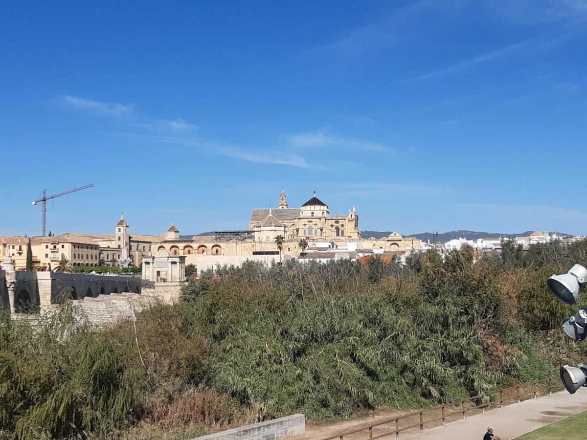 Loft La Calahorra Con Posibilidad De Aparcamiento Pregunta Por El Pack Mas Amor กอร์โดบา ภายนอก รูปภาพ